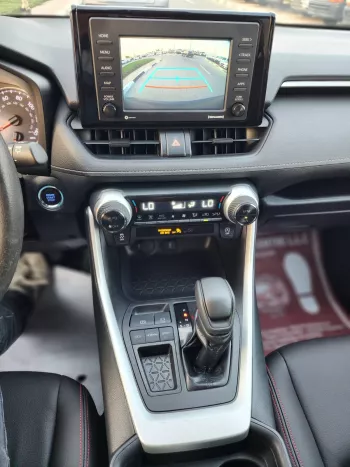 TOYOTA RAV4 XLE 2.5L PETROL PENORAMIC 2021 MODEL YEAR