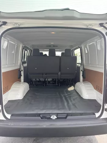 TOYOTA HIACE 3.5L PETROL 6 SEAT CARGO FWD 2026 MODEL YEAR