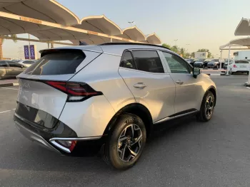 KIA Sportage 1.6L Petrol GCC Specs 2024 Model Year Silver Color
