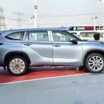 Toyota Highlander Limited Hybrid 2.5L A/T AWD 2024 Model Year - Thumbnail 4