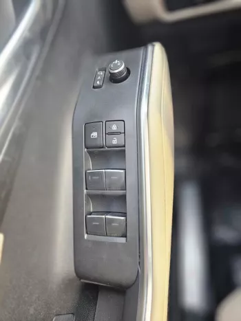 Toyota Highlander Limited Hybrid 2.5L A/T AWD 2024 Model Year