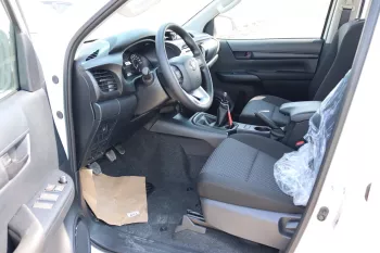 TOYOTA HILUX DIESEL 2.4L 4X4 2024 MODEL YEAR WHITE COLOR