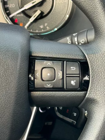 TOYOTA HILUX 2.4L DIESEL DOUBLE CABIN COMFORT PLUS 2024 MODEL YEAR