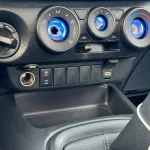 TOYOTA HILUX 2.4L DIESEL DOUBLE CABIN COMFORT PLUS 2024 MODEL YEAR - Thumbnail 14