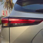 Toyota Highlander Limited Hybrid 2.5L 2024 Model Year Silver Color - Thumbnail 9