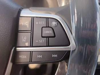 Toyota Highlander Limited Hybrid 2.5L 2024 Model Year Silver Color