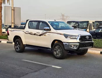 TOYOTA HILUX 2.7L PETROL 4WD 2024 MODEL YEAR WHITE COLOR