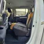 TOYOTA HILUX 2.7L PETROL 4WD 2024 MODEL YEAR WHITE COLOR - Thumbnail 9