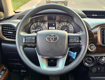 TOYOTA HILUX 2.7L PETROL 4WD 2024 MODEL YEAR WHITE COLOR
