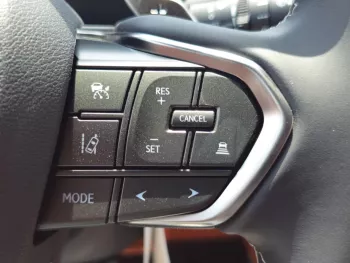 Lexus LX600 VIP 3.5L 2024 Model Year Black Color Exterior