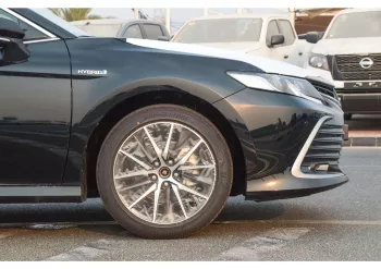 TOYOTA CAMRY HYBRID GLE 2.5L FWD SEDAN 2024 MODEL YEAR