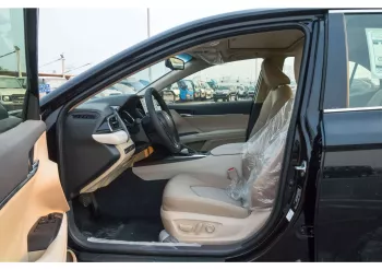 TOYOTA CAMRY HYBRID GLE 2.5L FWD SEDAN 2024 MODEL YEAR