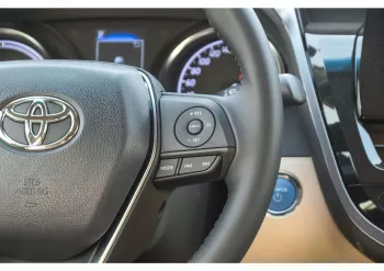 TOYOTA CAMRY HYBRID GLE 2.5L FWD SEDAN 2024 MODEL YEAR