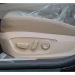 TOYOTA CAMRY HYBRID GLE 2.5L FWD SEDAN 2024 MODEL YEAR - Thumbnail 17