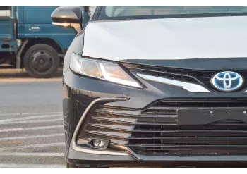 TOYOTA CAMRY HYBRID GLE 2.5L FWD SEDAN 2024 MODEL YEAR