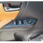 TOYOTA FORTUNER 2.7L PETROL 4WD 5DOOR SUV 2024 MODEL YEAR - Thumbnail 7