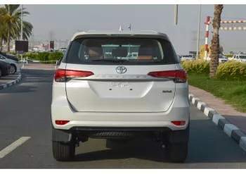 TOYOTA FORTUNER 2.7L PETROL 4WD 5DOOR SUV 2024 MODEL YEAR