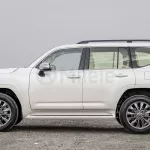 TOYOTA LAND CRUISER LC300 VX 3.3L DIESEL 2024 MODEL YEAR WHITE COLOR - Thumbnail 4