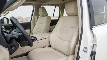 TOYOTA LAND CRUISER LC300 VX 3.3L DIESEL 2024 MODEL YEAR WHITE COLOR