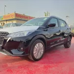 Nissan Kicks 1.6L FWD 2024 Model Year Black Color Exterior - Thumbnail 3