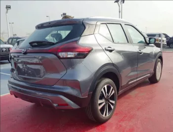 Nissan Kicks 1.6L FWD 2024 Model Year Gray Color Exterior