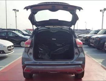 Nissan Kicks 1.6L FWD 2024 Model Year Gray Color Exterior