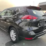 NISSAN X TRAIL 2021 MODEL YEAR 2.5 V4 MID OPTION GCC SPECS - Thumbnail 4