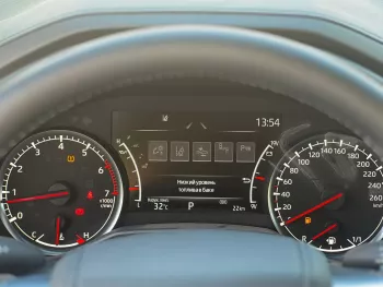 Toyota land cruiser VXR twin turbo European 2023