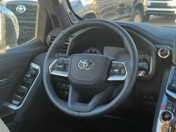Toyota land cruiser VXR twin turbo European 2023