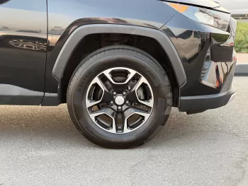 TOYOTA RAV4 2.4L PETROL 2019 MODEL YEAR WITH 360 CAMERA
