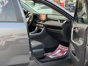 TOYOTA RAV4 XLE PREMUIM 2.4L PETROL 2019 MODEL YEAR WITH 360 CAMERA