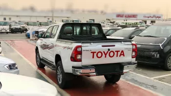 Toyota Hilux S-GLX 2.7L Petrol A/T Full Option 2024 Model Year