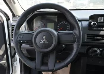 MITSUBISHI L200 2.4L HIGH LINE PETROL 4X4 GLX MT 2024 MODEL YEAR