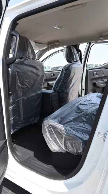 MITSUBISHI L200 2.4L HIGH LINE PETROL 4X4 GLX MT 2024 MODEL YEAR