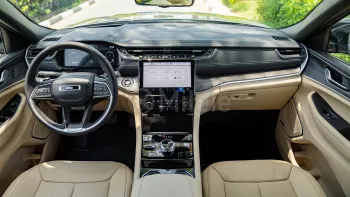 JEEP GRAND CHEROKEE LIMITED 2023 MODEL YEAR SILVER ZYNITH COLOR
