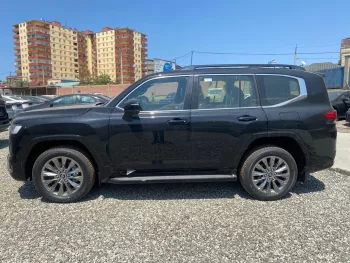 Toyota Land Cruiser ZX Diesel 3.3L Twin Turbo 2024 Model Year Black Color