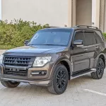MITSUBISHI PAJERO 3.6L PETROL V6 GCC SPECS 2017 MODEL YEAR - Thumbnail 4