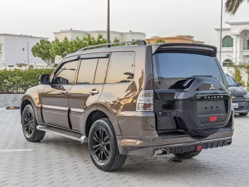 MITSUBISHI PAJERO 3.6L PETROL V6 GCC SPECS 2017 MODEL YEAR