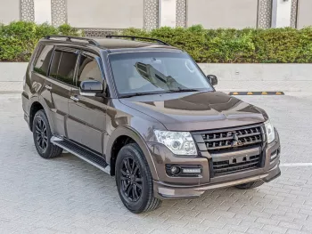 MITSUBISHI PAJERO 3.6L PETROL V6 GCC SPECS 2017 MODEL YEAR