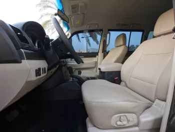 MITSUBISHI PAJERO 3.6L PETROL V6 GCC SPECS 2017 MODEL YEAR