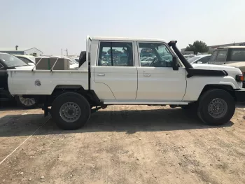 TOYOTA LAND CRUISER 79 4.2L DIESEL DOUBLE CAB 2024 MODEL YEAR