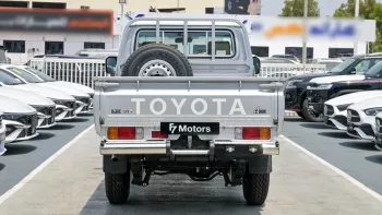 Toyota Land Cruiser Pickup 2024 Model Year Silver Color Exterior