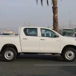 TOYOTA HILUX 2.4L DIESEL DOUBLE CAB 4WD DLX-E MANUAL 2024 MODEL YEAR - Thumbnail 3