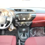 TOYOTA HILUX 2.4L DIESEL DOUBLE CAB 4WD DLX-E MANUAL 2024 MODEL YEAR - Thumbnail 8