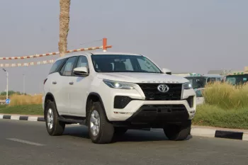 TOYOTA FORTUNER 2.7L PETROL GRADE E1 2024 MODEL YEAR WHITE COLOR