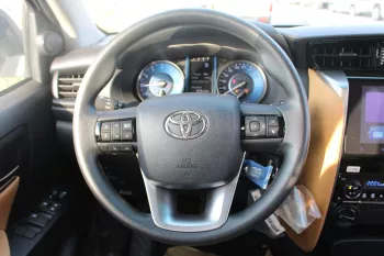 TOYOTA FORTUNER 2.7L PETROL GRADE E1 2024 MODEL YEAR WHITE COLOR