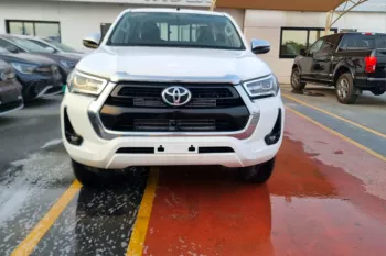 TOYOTA HILUX 2.4L DIESEL 4X4 MANUAL 2023 MODEL YEAR