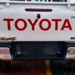 TOYOTA HILUX 2.4L DIESEL 4X4 MANUAL 2023 MODEL YEAR - Thumbnail 4