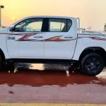 TOYOTA HILUX 2.4L DIESEL 4X4 MANUAL 2023 MODEL YEAR - Thumbnail 5