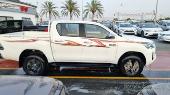 TOYOTA HILUX 2.4L DIESEL 4X4 MANUAL 2023 MODEL YEAR